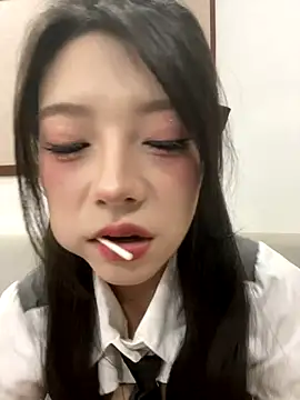 yuanyuanzi99 online show from October 2025 12:17:02 PM