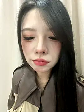 yuanyuanzi99 online show from October 2025 12:30:02 PM