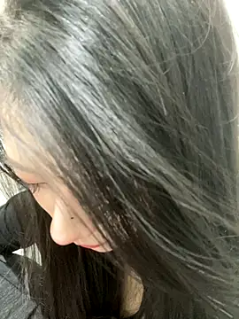 yuanyuanzi99 online show from October 2025 10:26:01 AM