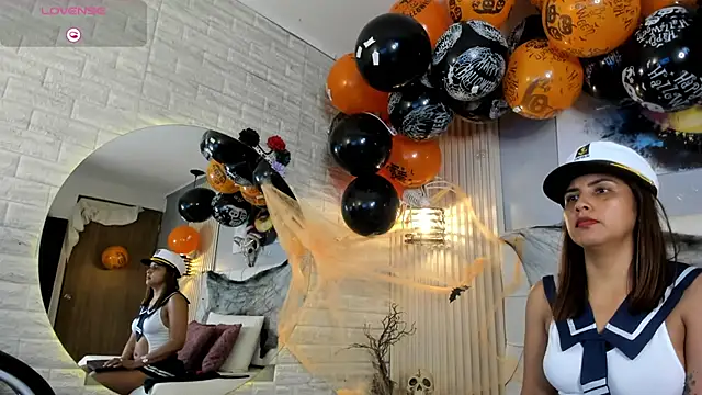 Snapshot of scarletbaker_ chatting on October 2025 06:39:02 PM scarletbaker online show from October 2025 06:39:02 PM