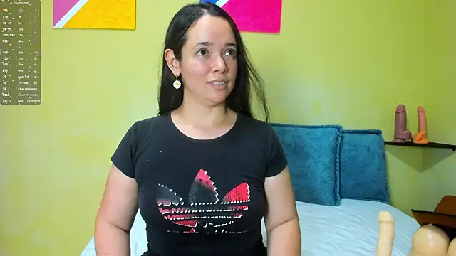 Snapshot of loreen_grey chatting on November 2025 08:08:01 PM loreen grey online show from November 2025 08:08:01 PM