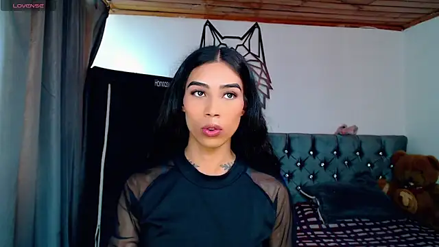 Snapshot of Sweet-Cris chatting on September 2025 04:08:02 PM Sweet-Cris online show from September 2025 04:08:02 PM