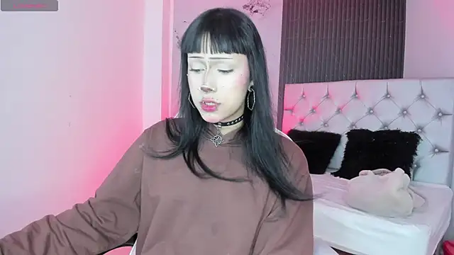 chloesagee online show from October 2025 10:36:01 PM