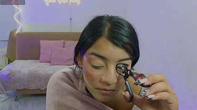 Lalalutsy tay online show from October 2025 07:22:02 PM