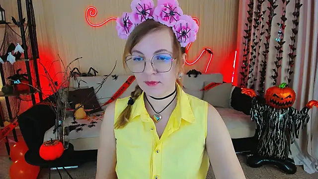 YourUniverser online show from October 2025 09:11:04 AM