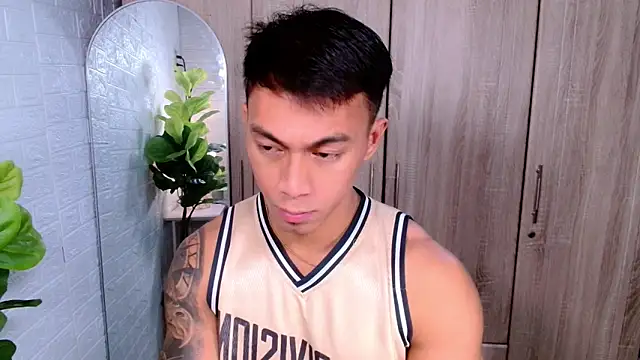 Snapshot of PinooyMilker chatting on October 2025 01:53:02 AM PinooyMilker online show from October 2025 01:53:02 AM