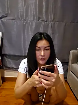 Snapshot of SexyNikky668 chatting on October 2025 02:01:01 PM SexyNikky668 online show from October 2025 02:01:01 PM