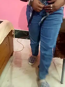 Snapshot of Ruhi-ki-Jaan chatting on November 2025 06:14:01 PM Ruhi-ki-Jaan online show from November 2025 06:14:01 PM