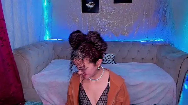 teamlover00 online show from October 2025 05:39:02 AM