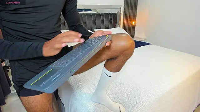 Snapshot of MARC_THOMPSON_ chatting on September 2025 03:55:02 PM MARC THOMPSON online show from September 2025 03:55:02 PM