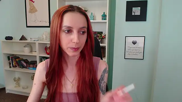 Snapshot of Julia_Jae chatting on October 2025 06:39:02 AM Julia Jae online show from October 2025 06:39:02 AM