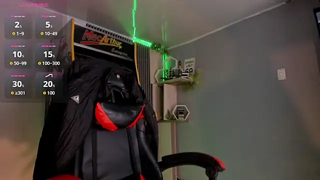 Bastian MCcormick online show from October 2025 06:03:01 AM