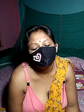 Snapshot of Hotty-rosni chatting on November 2025 11:59:02 PM Hotty-rosni online show from November 2025 11:59:02 PM