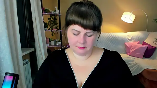 CrystaalStaar online show from September 2025 07:52:01 PM