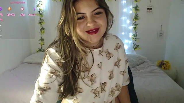 Snapshot of Alisson_5_ chatting on October 2025 11:18:02 AM Alisson 5 online show from October 2025 11:18:02 AM