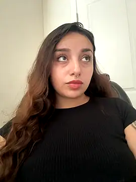 CharmingMaddie online show from October 2025 04:16:01 PM