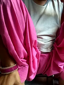 Snapshot of Love-pari077 chatting on October 2025 01:14:01 AM Love-pari077 online show from October 2025 01:14:01 AM