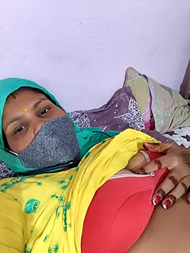 Snapshot of Love-pari077 chatting on October 2025 07:40:01 AM Love-pari077 online show from October 2025 07:40:01 AM