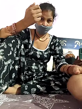 Snapshot of Love-pari077 chatting on October 2025 03:18:02 PM Love-pari077 online show from October 2025 03:18:02 PM