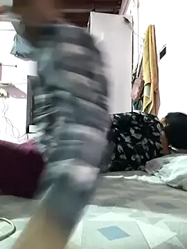 Snapshot of Love-pari077 chatting on October 2025 04:31:01 PM Love-pari077 online show from October 2025 04:31:01 PM