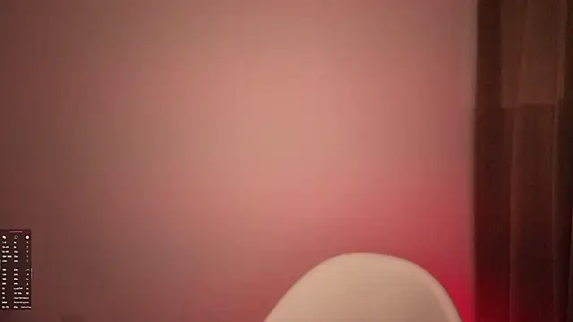 Snapshot of Candela___ chatting on October 2025 09:32:01 AM Candela online show from October 2025 09:32:01 AM