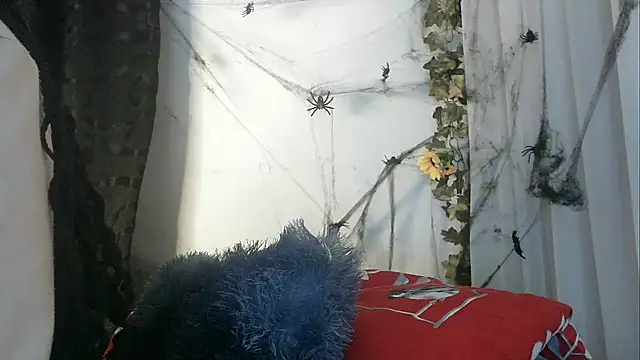 Snapshot of angelainparis28 chatting on October 2025 06:03:01 AM angelainparis28 online show from October 2025 06:03:01 AM