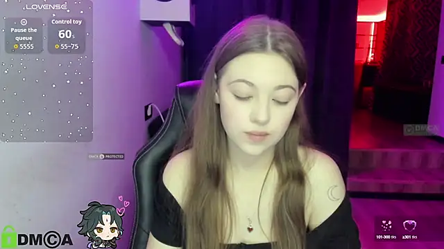 Snapshot of AmourLily chatting on September 2025 08:36:01 PM AmourLily online show from September 2025 08:36:01 PM