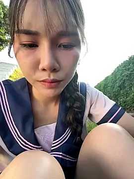 Snapshot of Adora188 chatting on November 2025 08:25:01 AM Adora188 online show from November 2025 08:25:01 AM