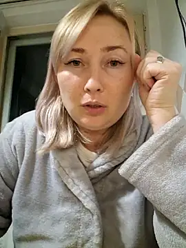 Snapshot of Xseniy chatting on October 2025 07:22:01 PM Xseniy online show from October 2025 07:22:01 PM