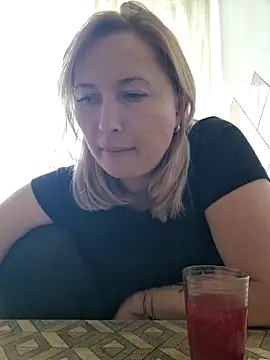 Snapshot of Xseniy chatting on October 2025 12:06:02 PM Xseniy online show from October 2025 12:06:02 PM