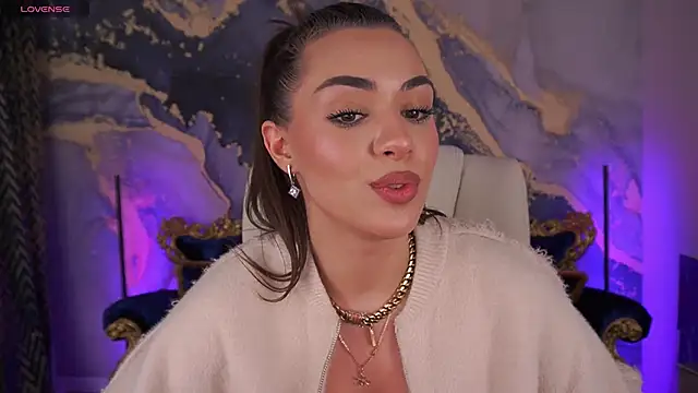 Snapshot of EricaSin chatting on October 2025 01:57:02 PM EricaSin online show from October 2025 01:57:02 PM