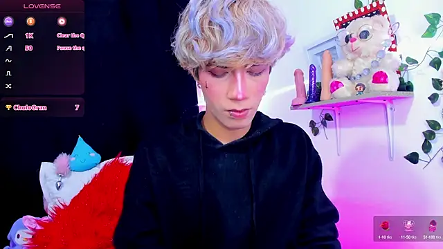 Cooperrosscute233 online show from October 2025 02:41:01 PM