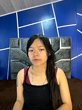 Lucia 20x online show from September 2025 08:20:01 PM