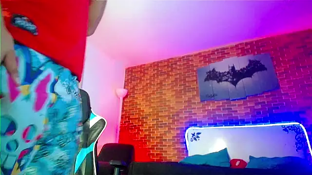 Snapshot of Michael_twink_ chatting on November 2025 10:45:02 PM Michael twink online show from November 2025 10:45:02 PM