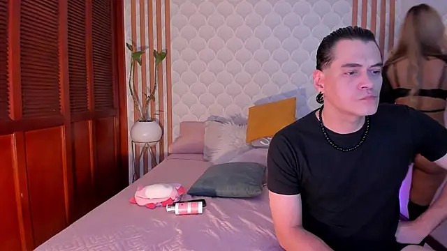 Cristian blaze online show from September 2025 12:34:01 AM