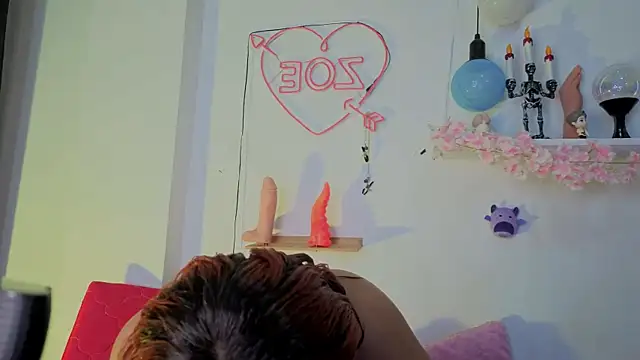 Snapshot of zoelight18 chatting on October 2025 10:16:01 AM zoelight18 online show from October 2025 10:16:01 AM