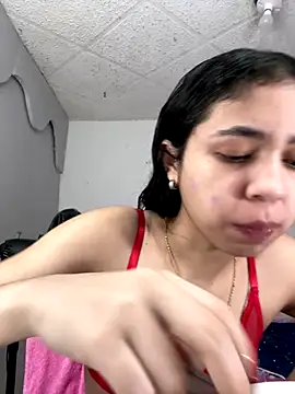 Snapshot of _Alix_7 chatting on September 2025 05:38:01 PM Alix 7 online show from September 2025 05:38:01 PM