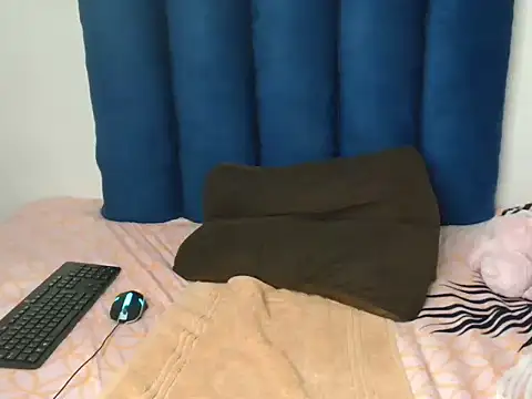 AeroSexx online show from October 2025 07:47:02 PM