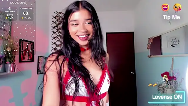 Elsa Pataky online show from September 2025 02:22:01 PM