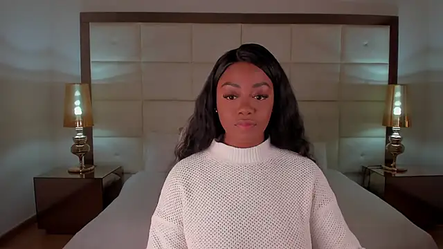 Snapshot of Emmy_jacksson chatting on November 2025 07:54:01 PM Emmy jacksson online show from November 2025 07:54:01 PM