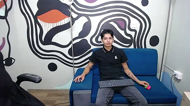 Luca vega online show from November 2025 01:22:04 PM