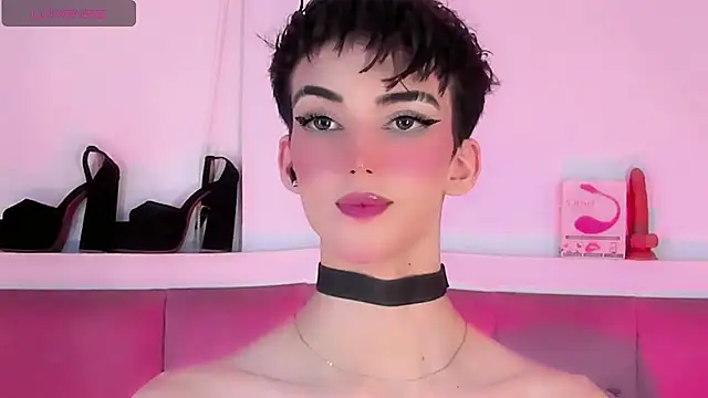 Baby FenixTS online show from November 2025 08:26:02 AM