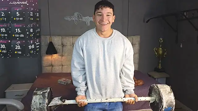 Horny nick18 online show from October 2025 10:17:02 AM