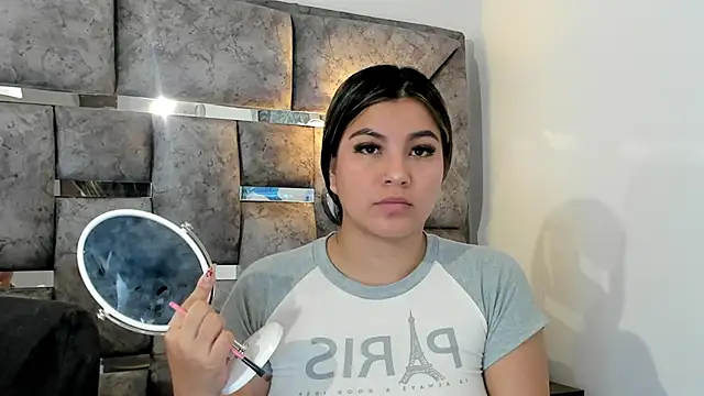 Mariia Josee online show from October 2025 01:50:01 AM