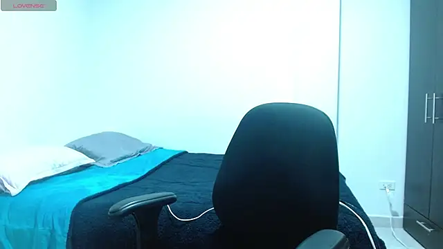 Snapshot of haashkyo chatting on October 2025 07:27:01 PM haashkyo online show from October 2025 07:27:01 PM