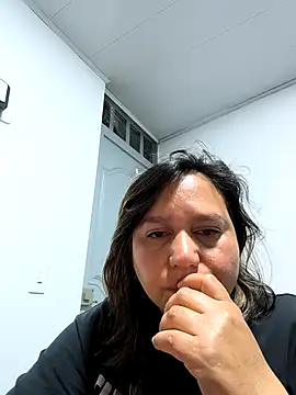 Snapshot of haashkyo chatting on October 2025 05:10:01 AM haashkyo online show from October 2025 05:10:01 AM