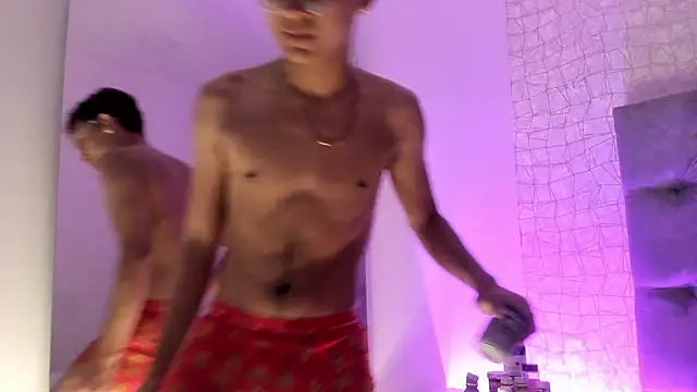 Snapshot of Lucien_Gray_ chatting on December 2025 02:59:01 PM Lucien Gray online show from December 2025 02:59:01 PM