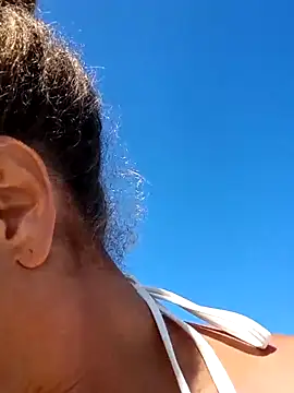 Snapshot of sarahkat86 chatting on November 2025 06:21:01 PM sarahkat86 online show from November 2025 06:21:01 PM