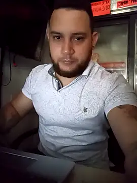 Catire10  online show from October 2025 04:09:02 PM