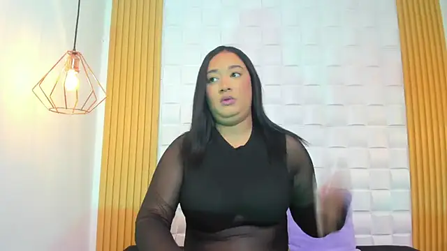 AriaBelle online show from October 2025 07:03:02 PM